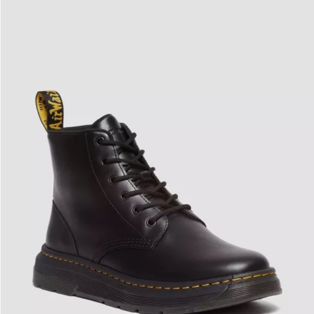 Dr. Martens Crewson Chukka Boots